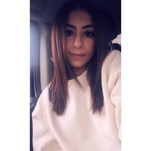 Meet your Posher, Constance